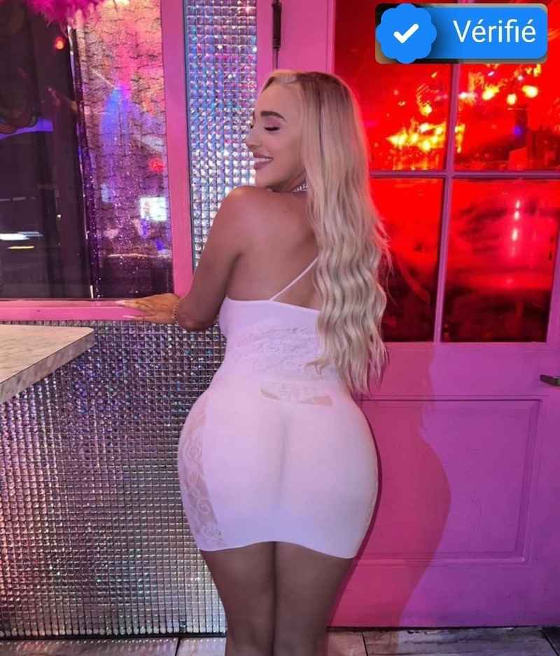 Claudette - curvy