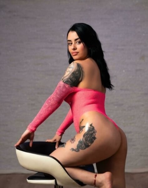 Kylie - outcall available