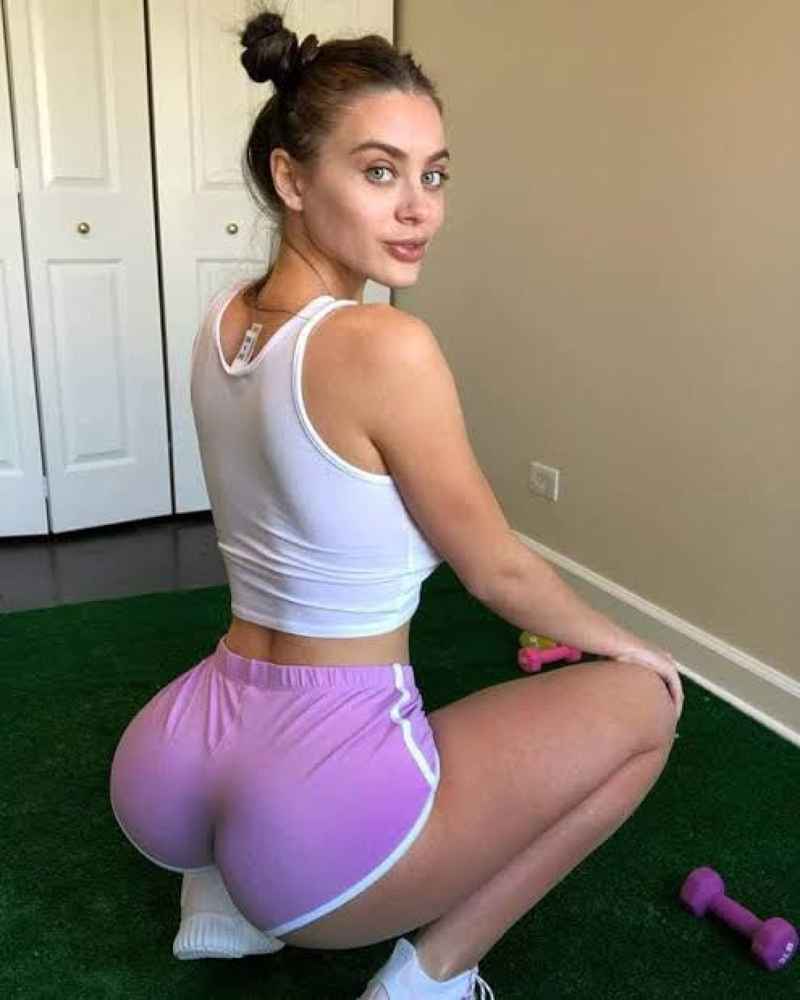 Makayla - party girl