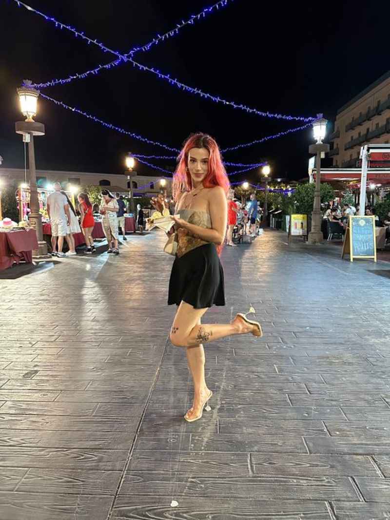 Madeleine - outcall available