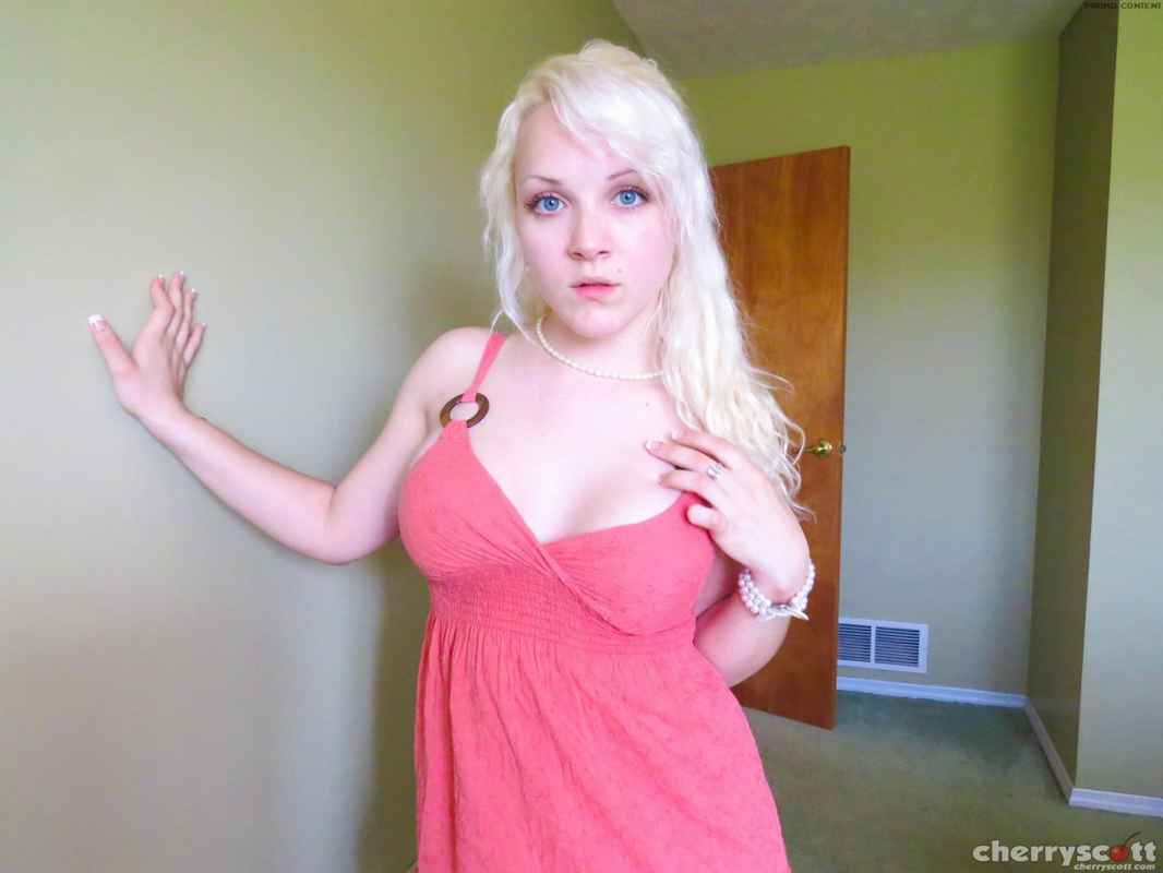 Skylar - blonde