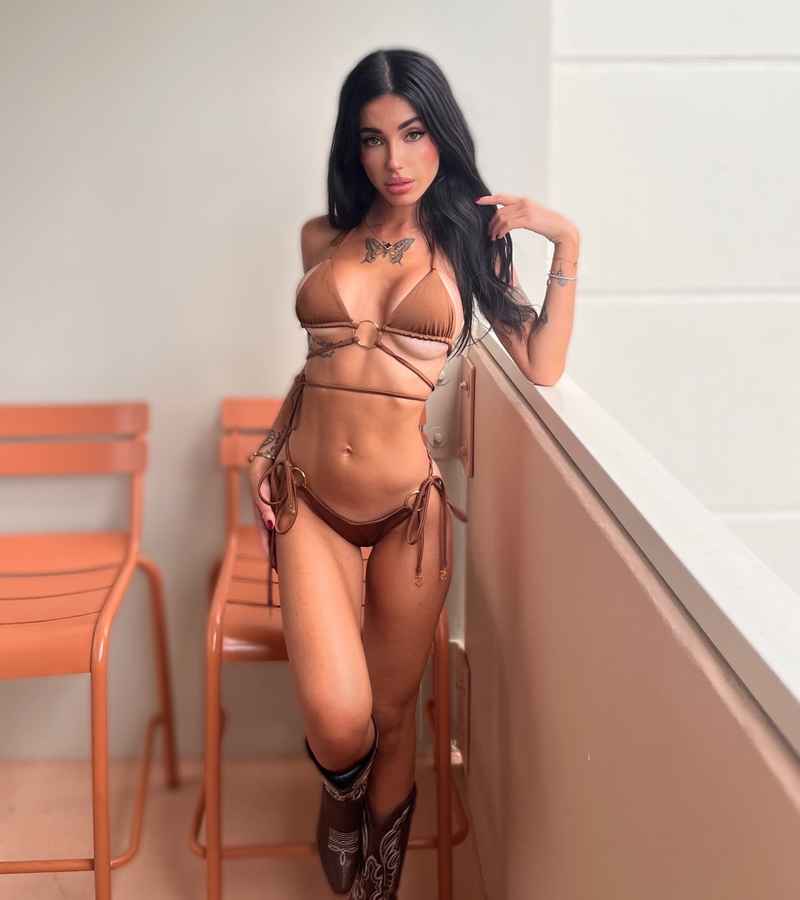 Angela - outcall available
