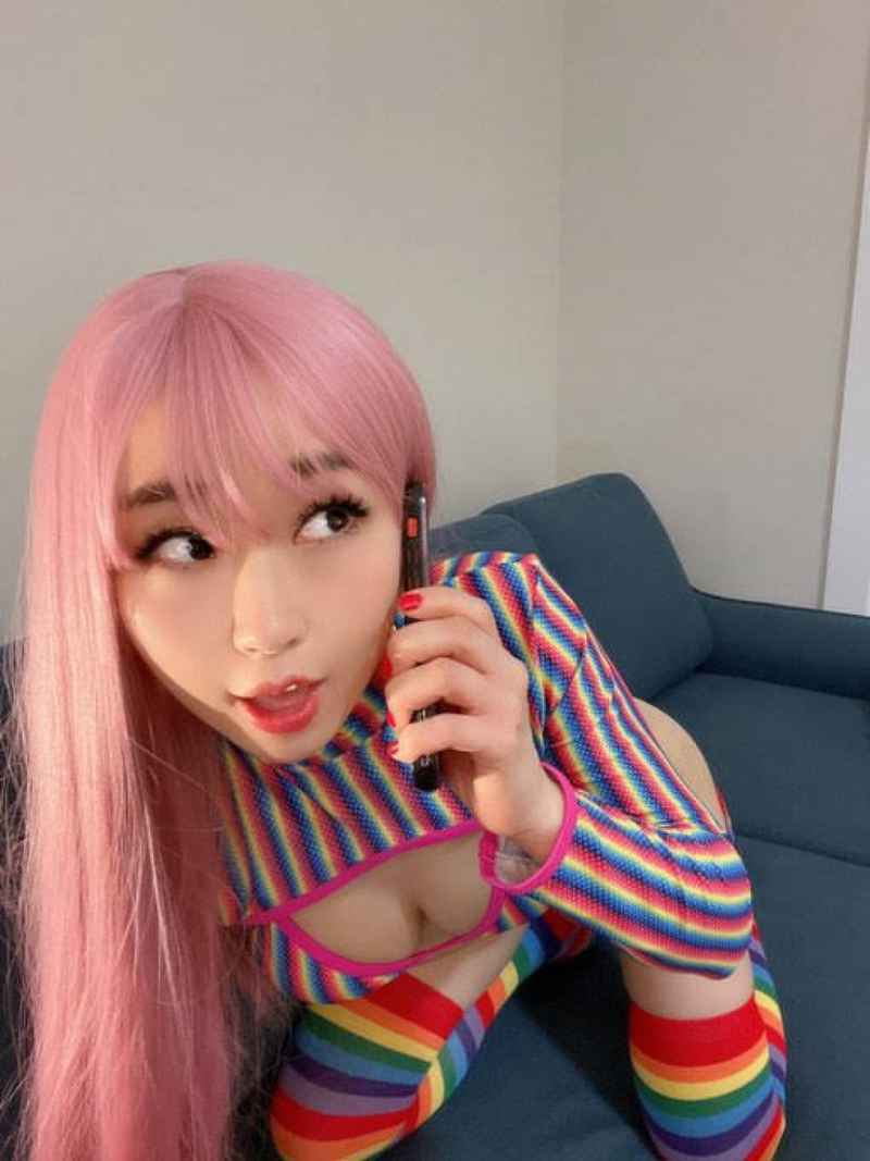 Maisie - mature companion