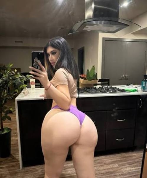 Elizabeth - touring