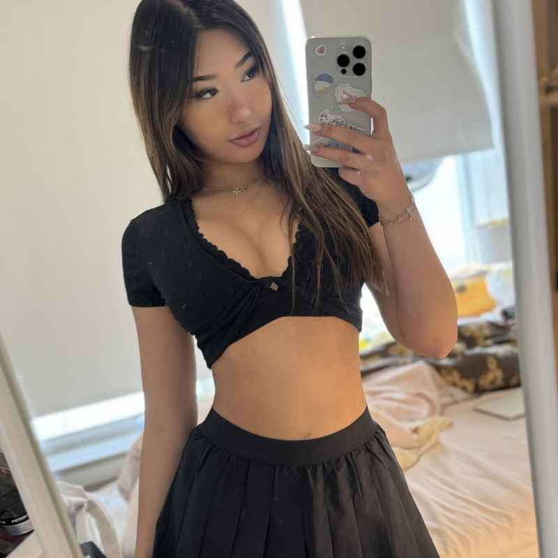 Antoinette - new in town