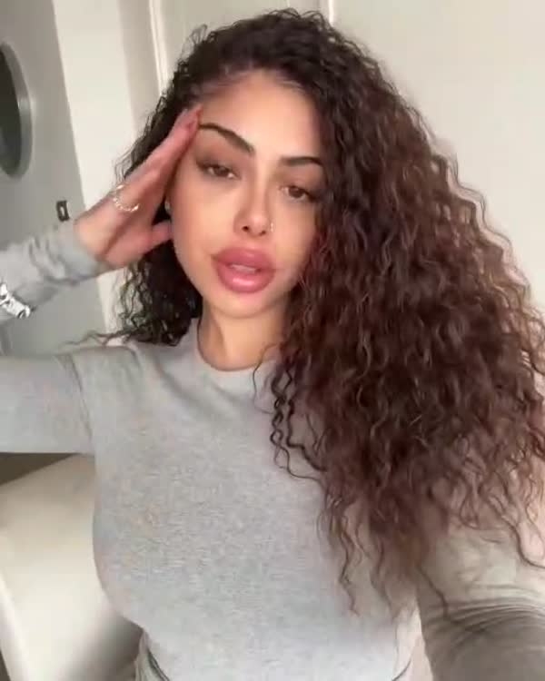 Lily - outcall available