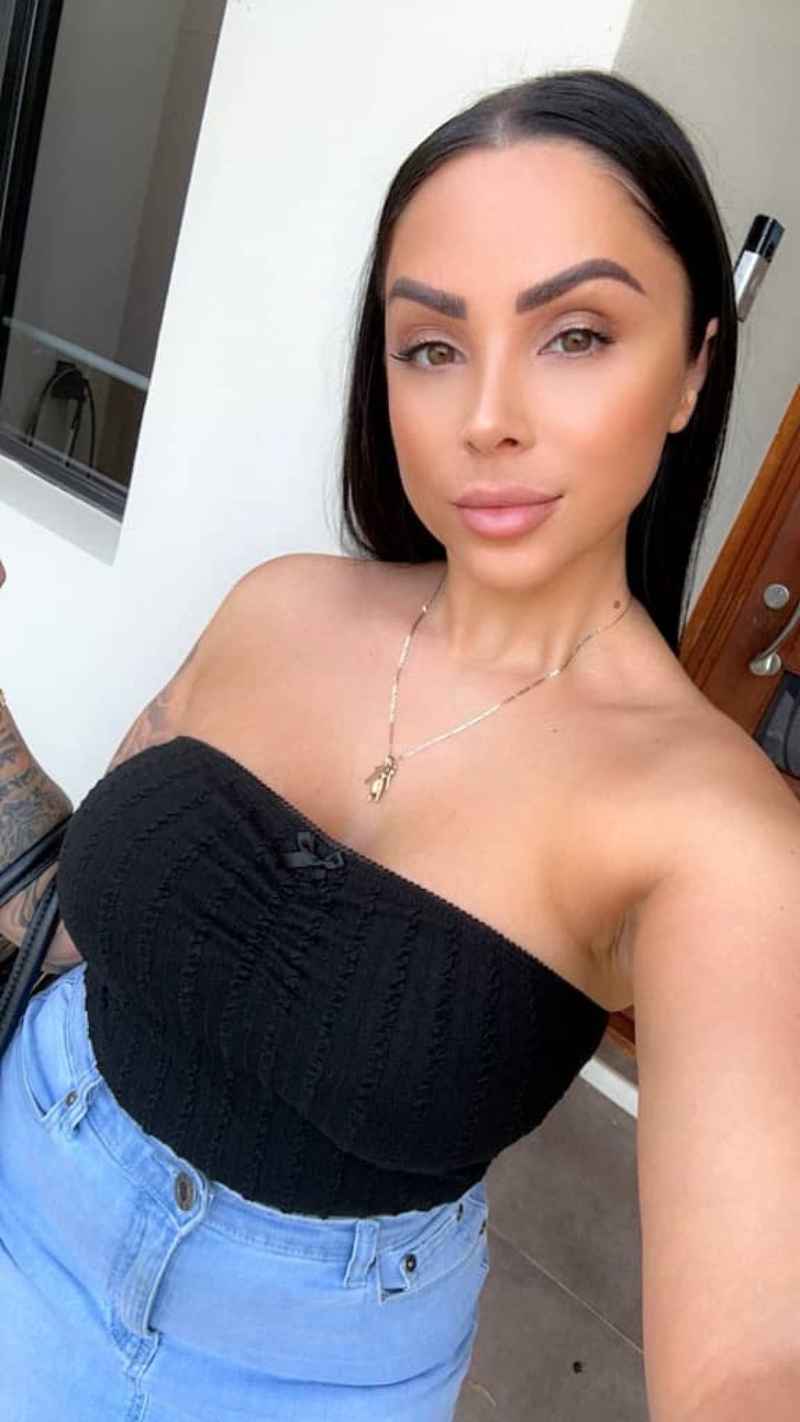 Odette - mature companion