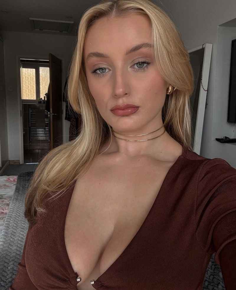Aurelie - short stay