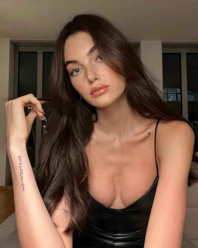 Elaine - independent companion