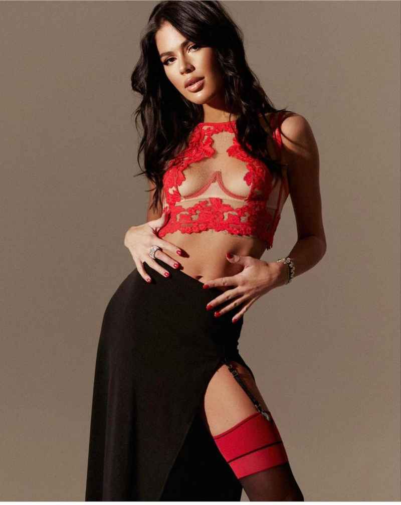 Angeline - open minded