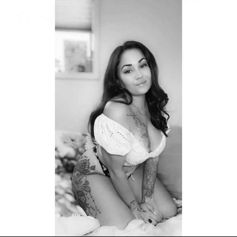 Kimberly - open minded