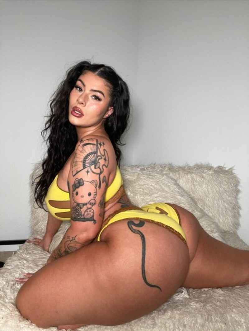Harriet - brunette
