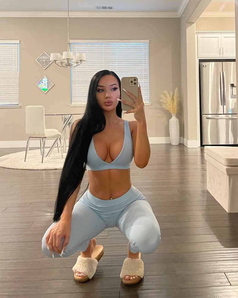 Cynthia - outcall available