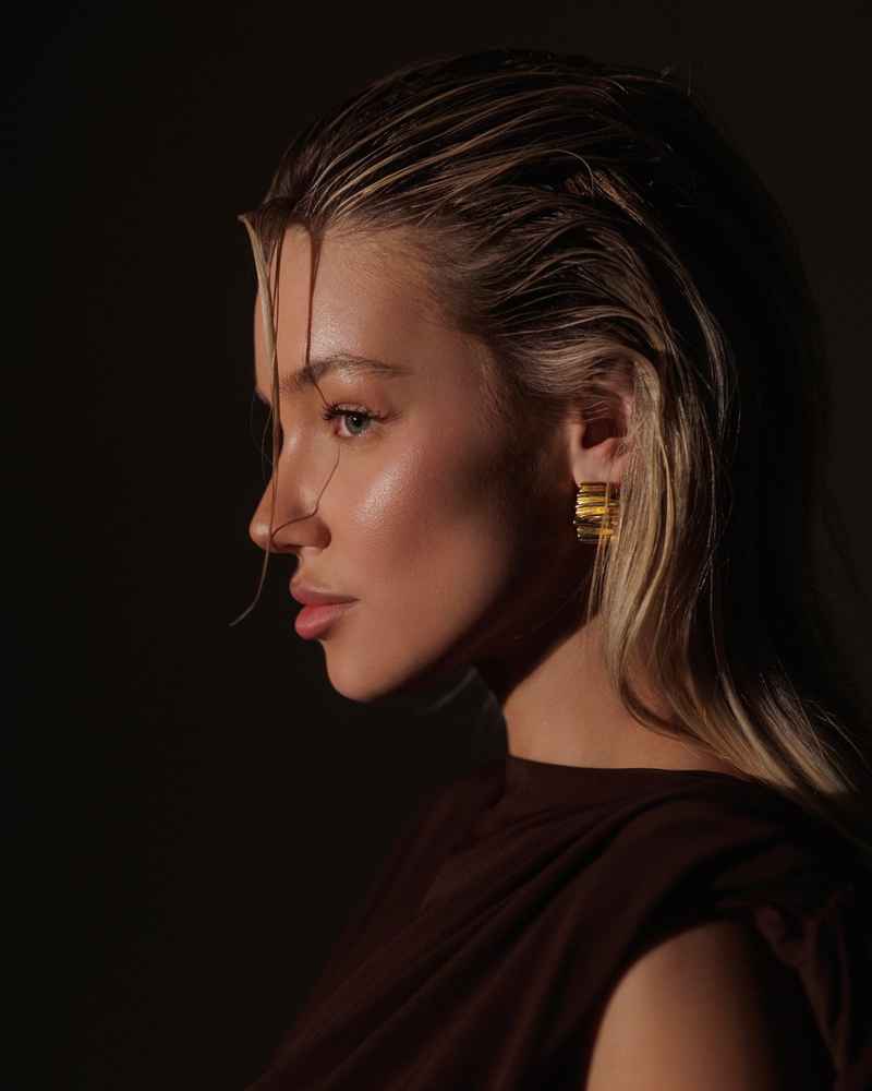 Chloe - petite