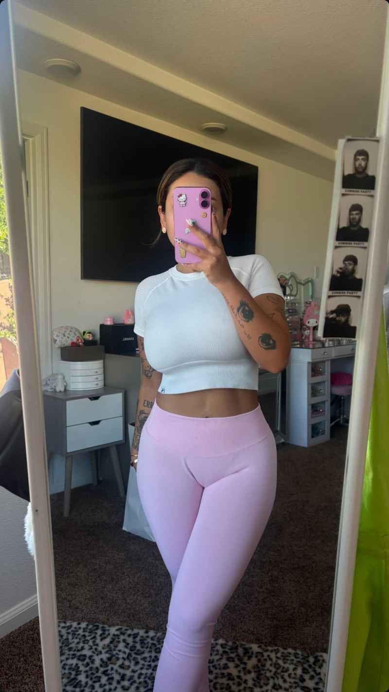 Charlotte - discreet meetings