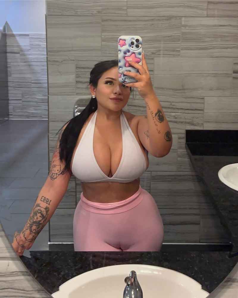 Rosette - outcall available