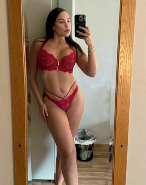 Sybille - curvy