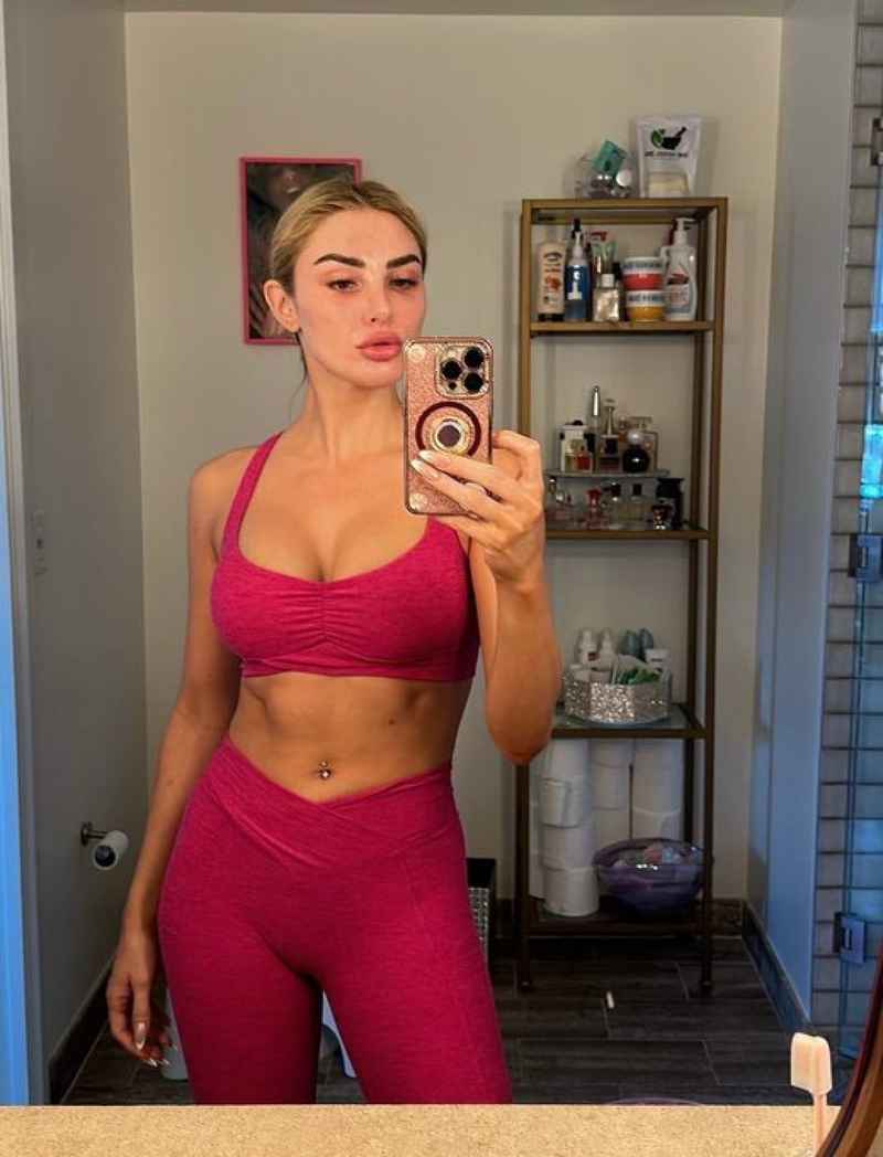 Sara - visiting