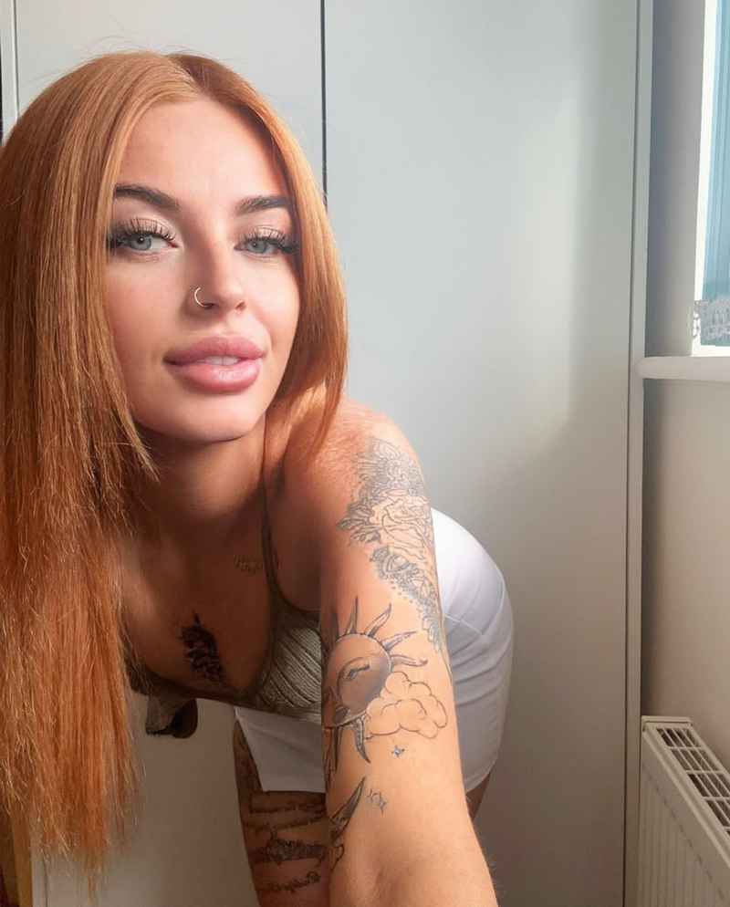 Claire - petite