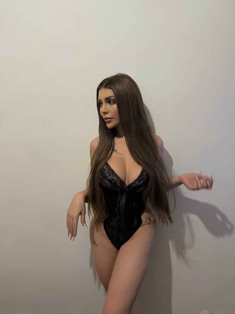 Stacy - blonde