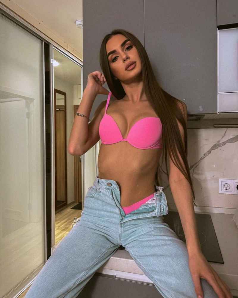 Audrey - party girl