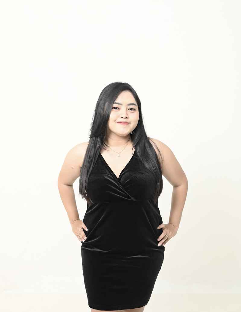 Antoinette - independent companion