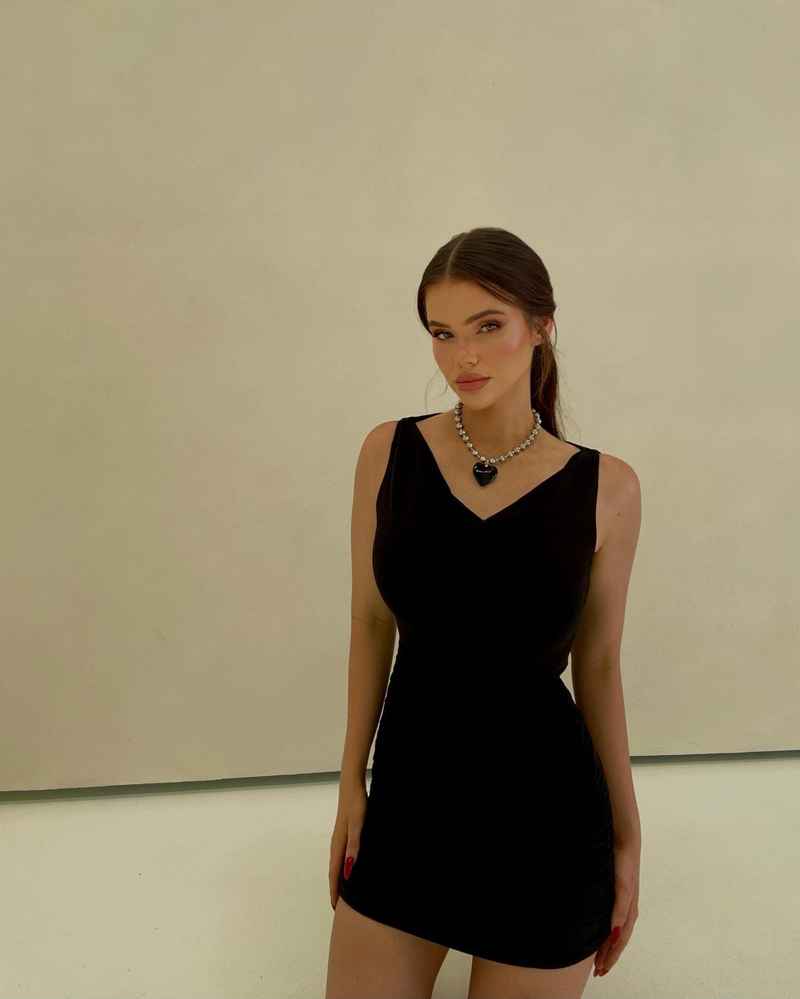 Eleanor - short stay