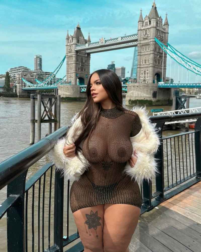 Veronique - high class