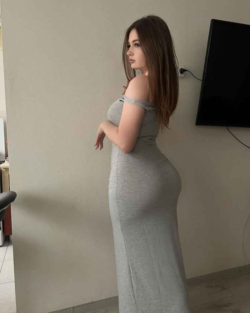 Kelly - available now