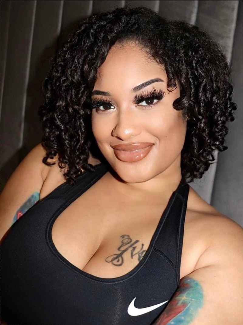 Louise - curvy