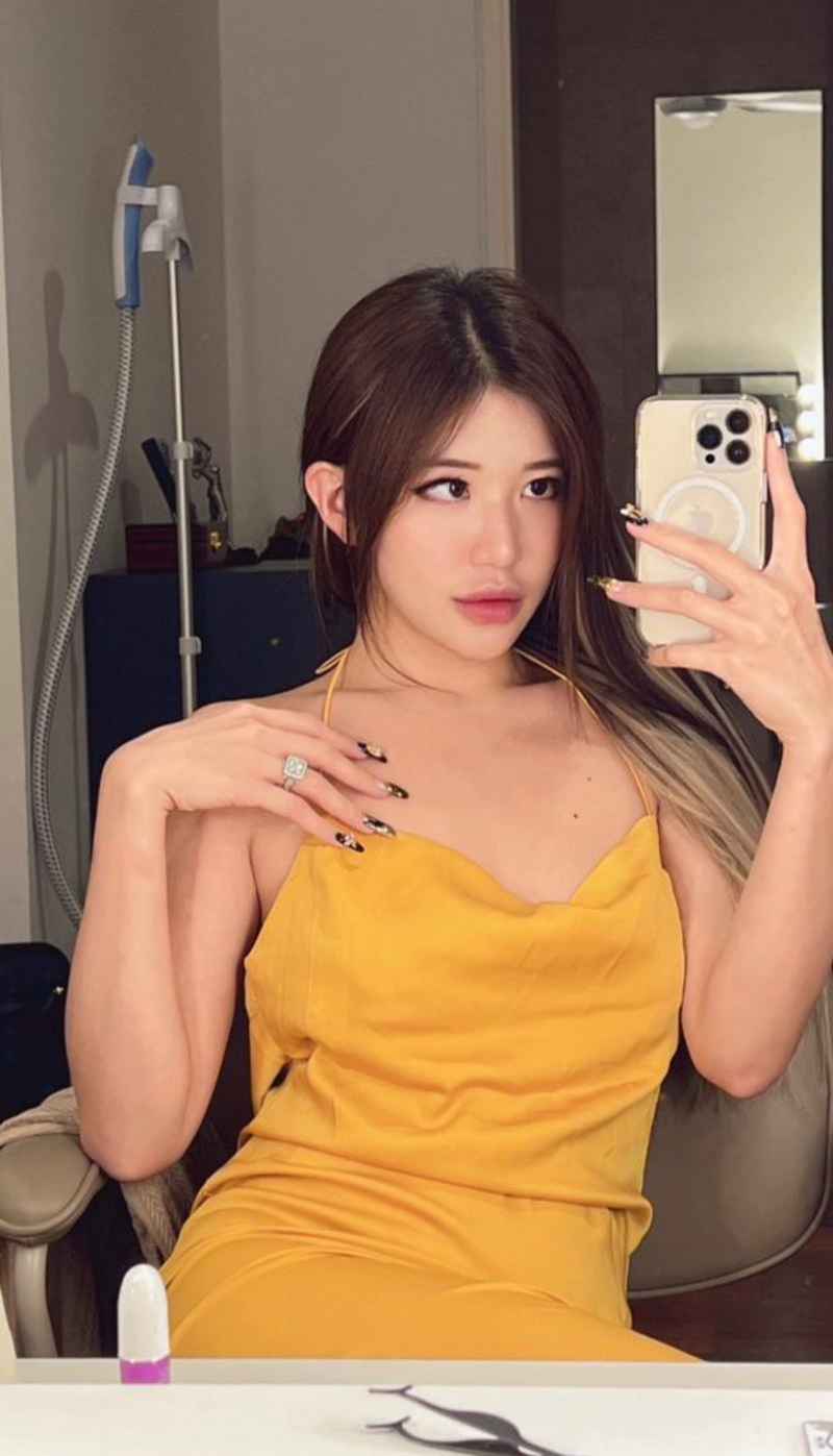 Nina - new in town