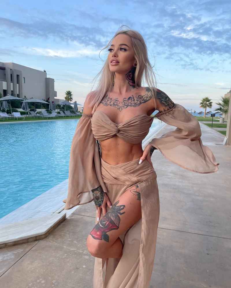 Jessica - blonde