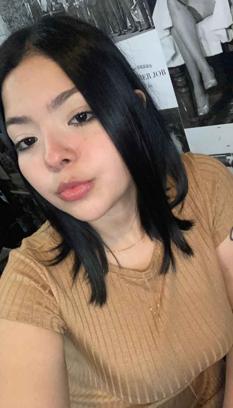 Yvonne - independent companion