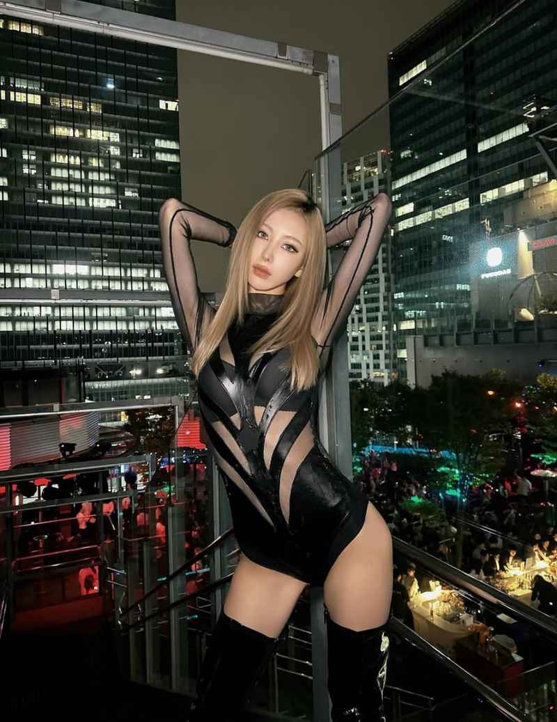 Ysaline - independent companion