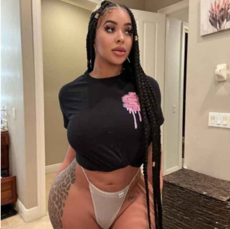 Zoe - outcall available