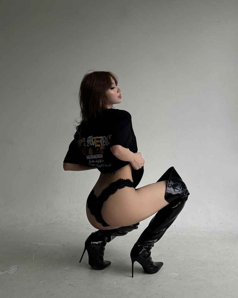 Roxane - touring