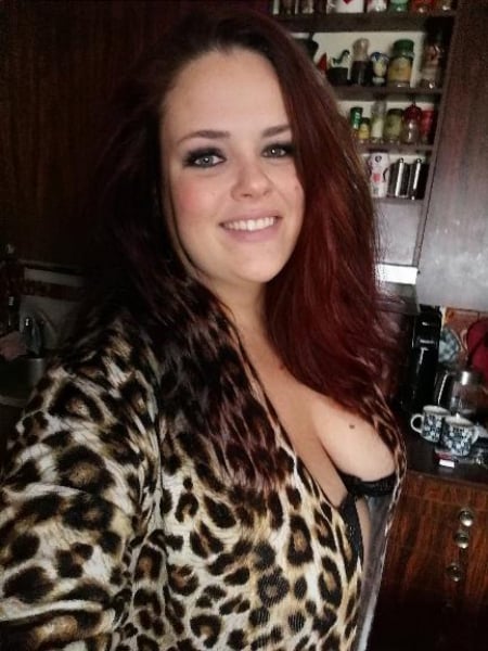 Lorraine - brunette