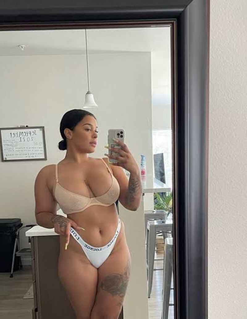 Tina - petite