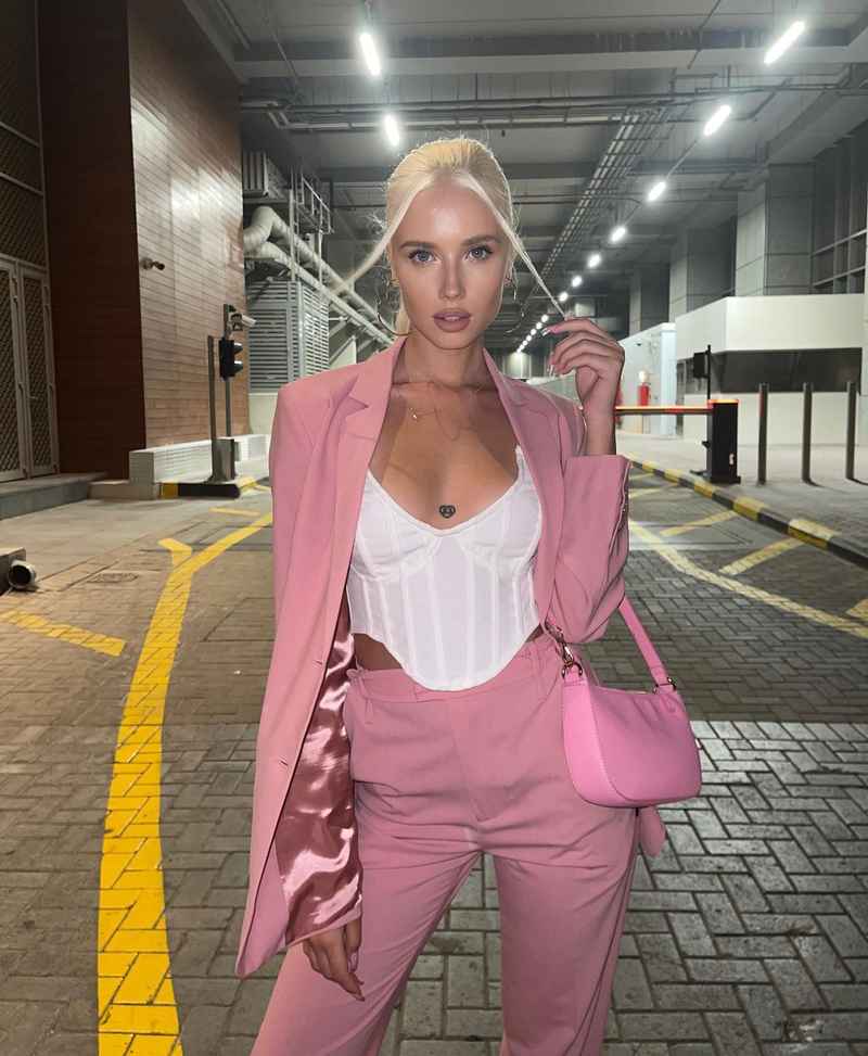 Fanny - local girl