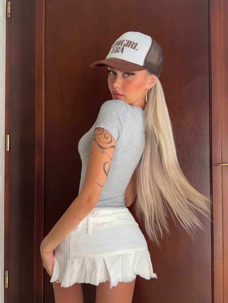 Isla - blonde
