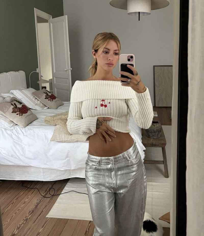 Louise - curvy