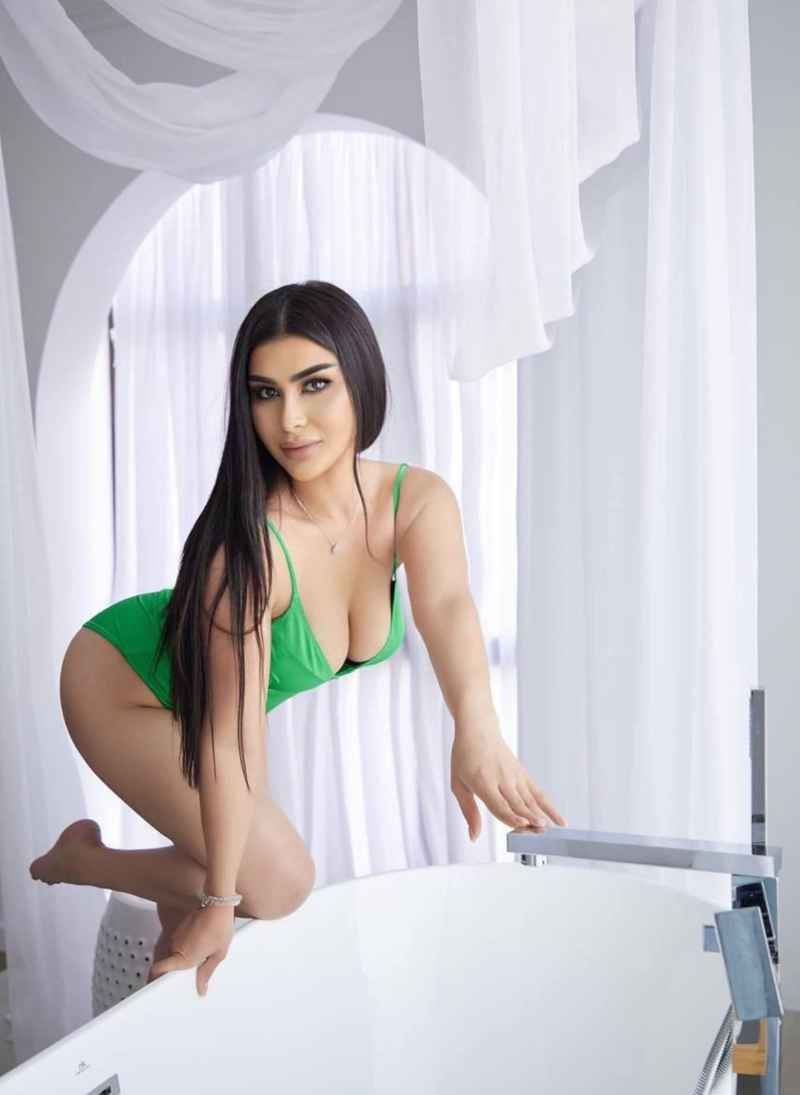 Noreen - open minded