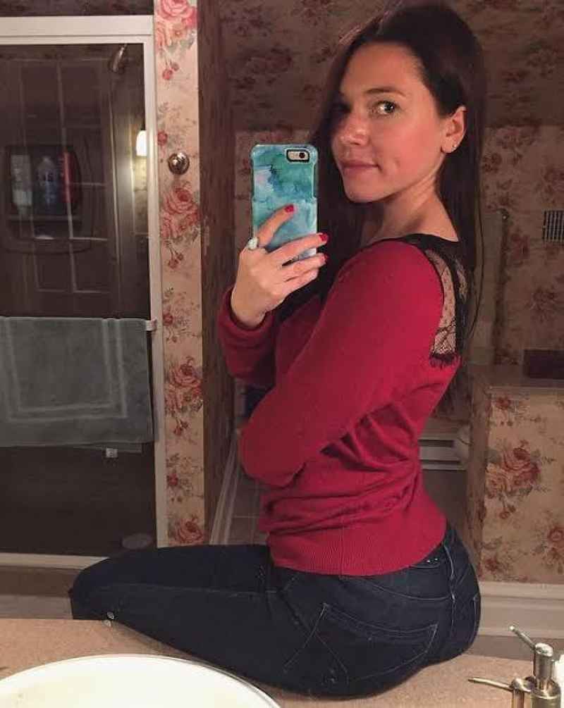 Antoinette - independent companion