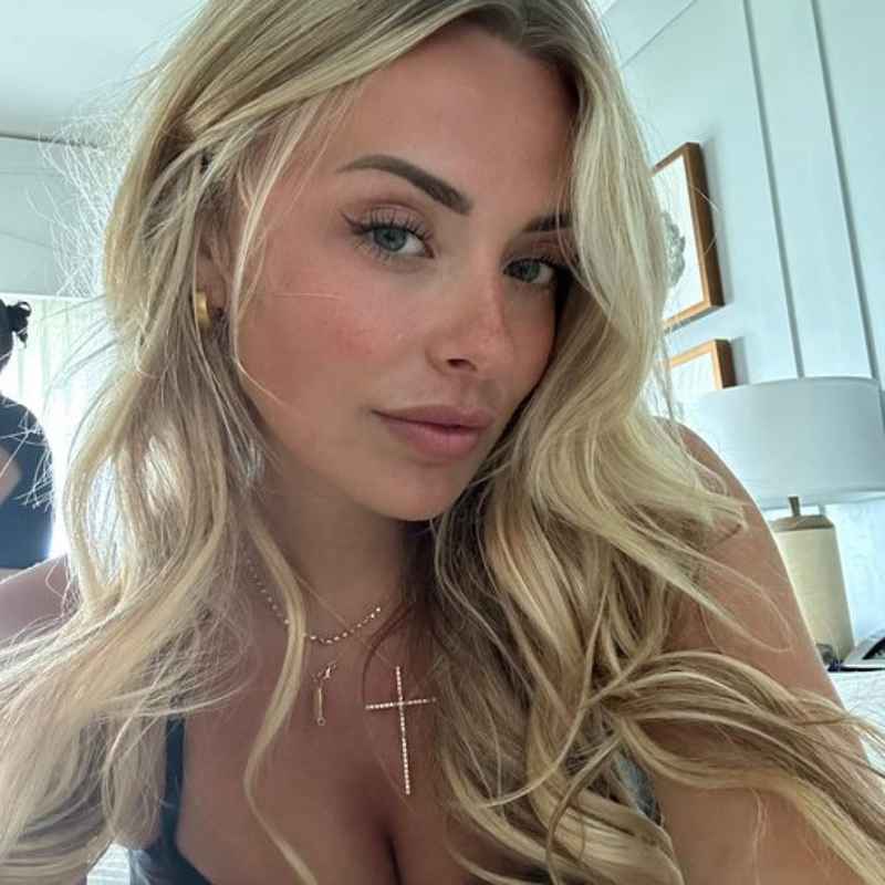 Kaia - outcall available