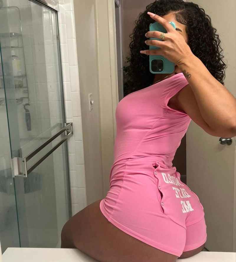Layla - outcall available