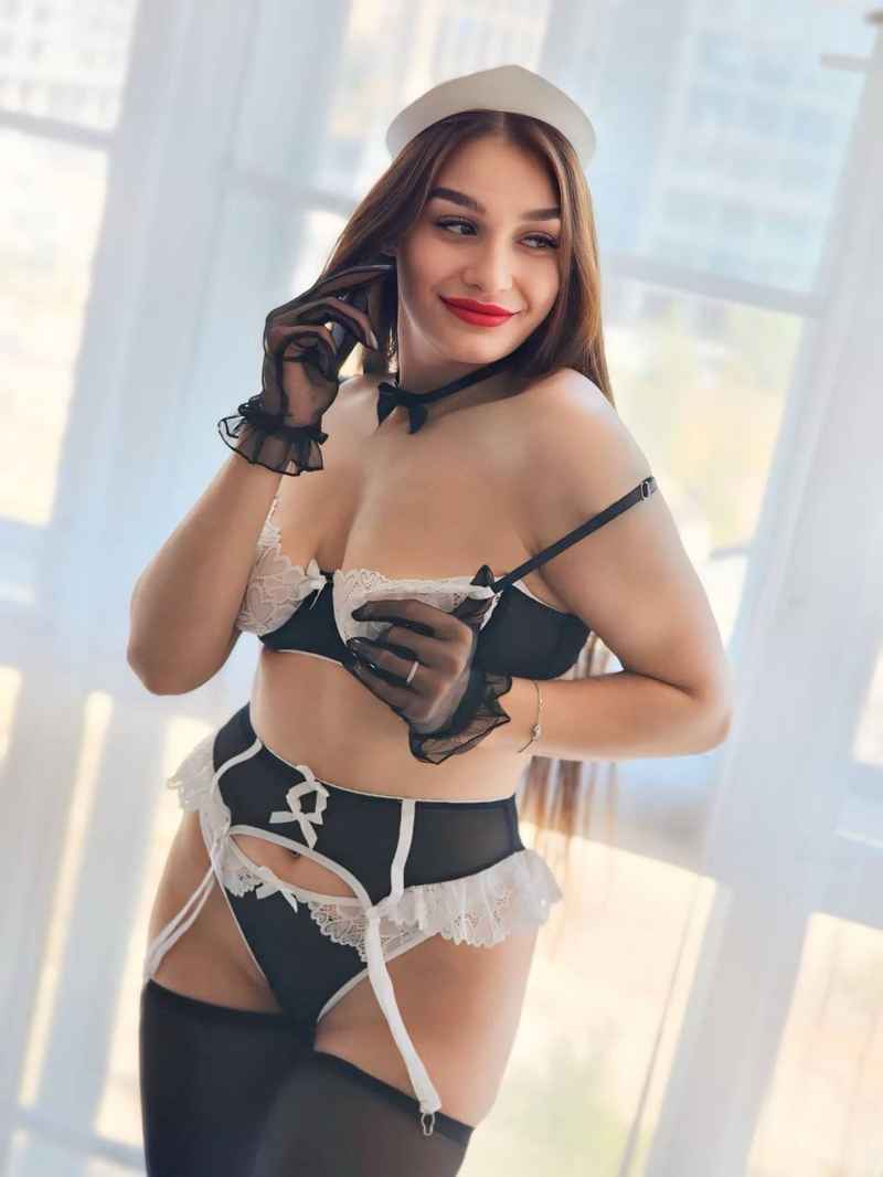 Brigitte - curvy