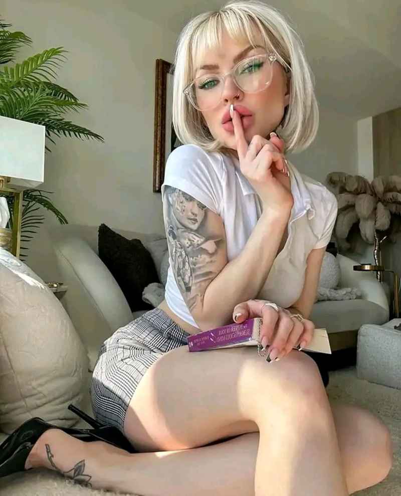 Harriet - blonde