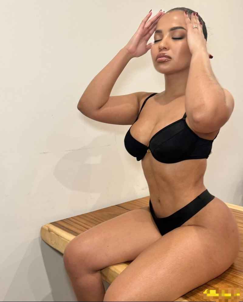 Anna - available now