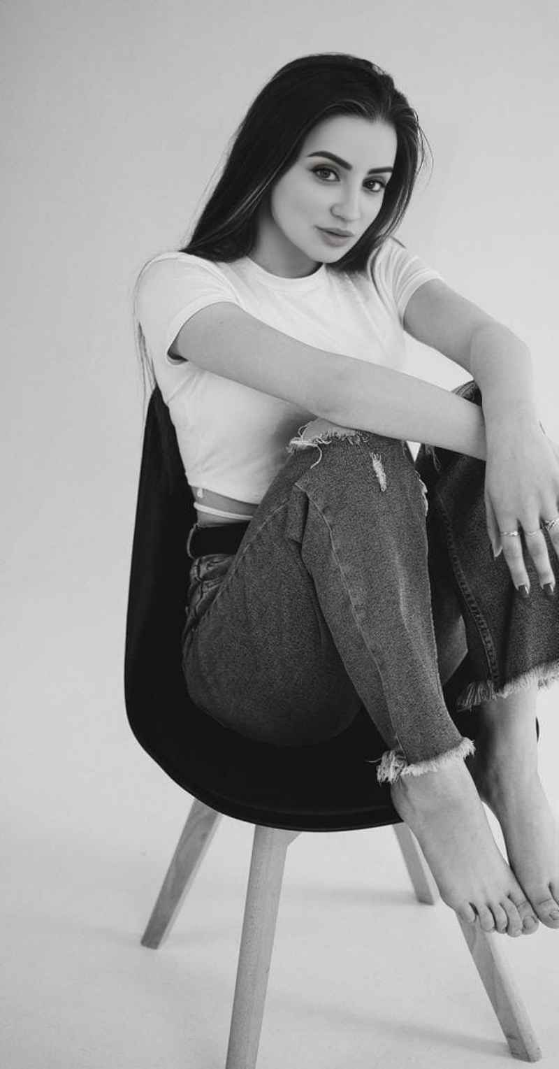 Amelia - outcall available