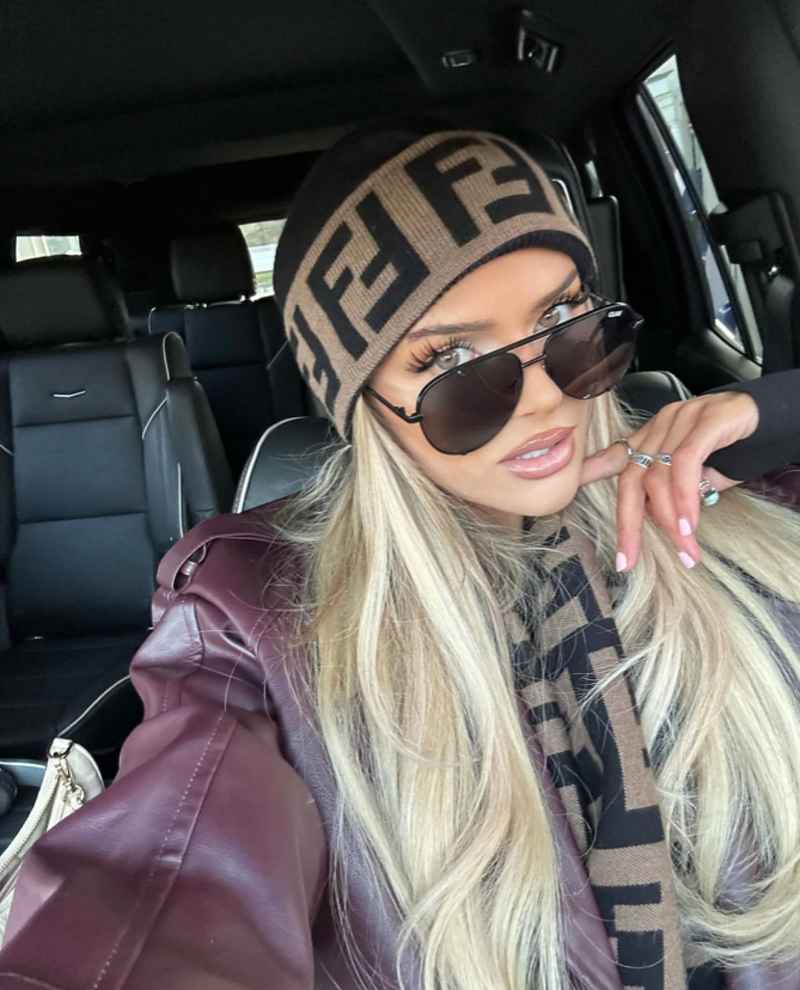 Naomi - blonde